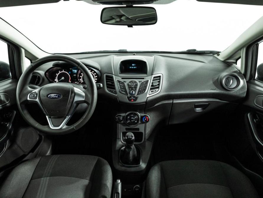 Ford Fiesta Mk6 Рестайлинг Санкт-Петербург  - изображение 14