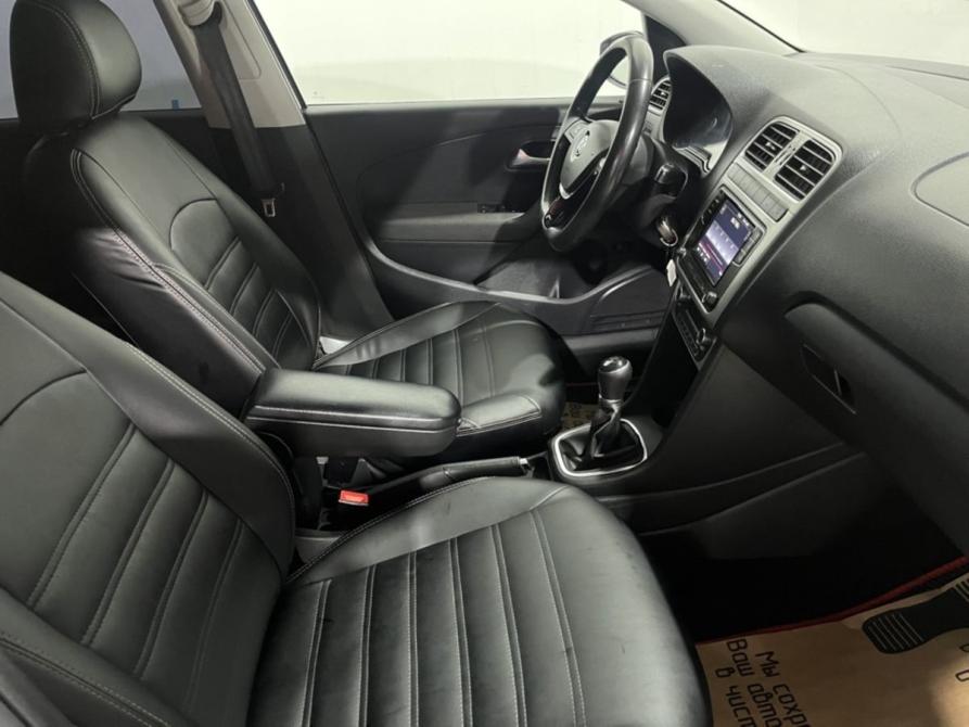 Volkswagen Polo V Рестайлинг Курск  - изображение 8