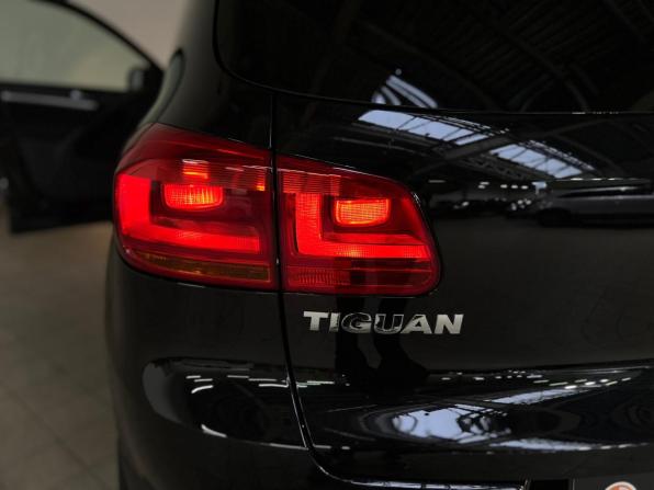 Volkswagen Tiguan I Рестайлинг с пробегом 2012 года, цена 1 425 000 рублей, 139337 км, внедорожник, Автокод Объявления