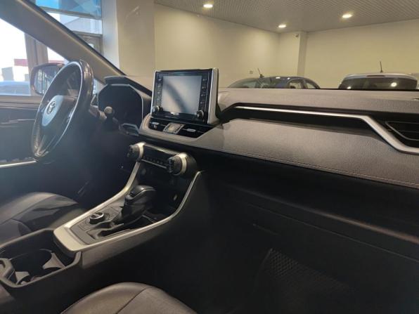 Toyota RAV4 V (XA50) с пробегом 2022 года, цена 3 770 000 рублей, 115507 км, внедорожник, Автокод Объявления