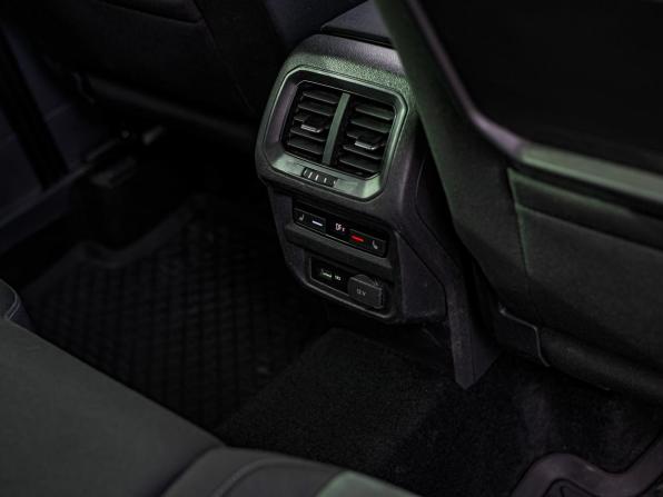Volkswagen Tiguan II с пробегом 2018 года, цена 2 650 000 рублей, 112442 км, внедорожник, Автокод Объявления