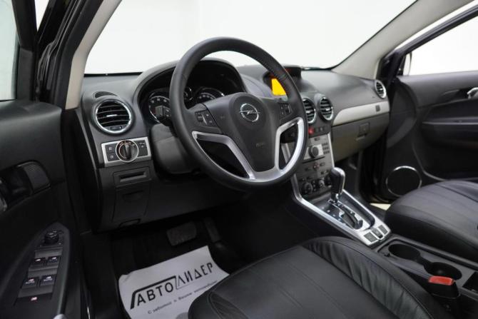 Opel Antara I Рестайлинг с пробегом 2013 года, цена 1 149 000 рублей, 135000 км, внедорожник, Автокод Объявления