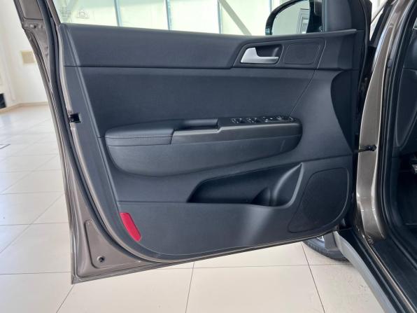 Kia Sportage IV с пробегом 2017 года, цена 2 199 000 рублей, 96073 км, внедорожник, Автокод Объявления