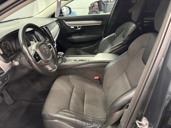Volvo V90 II с пробегом 2018 года, цена 2 247 000 рублей, 254424 км, универсал, Автокод Объявления