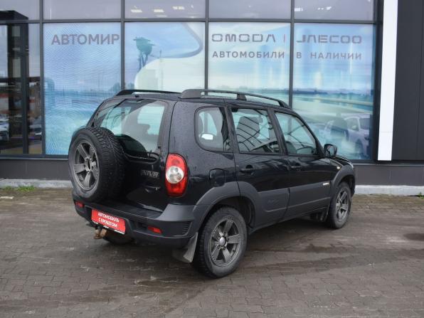 Chevrolet Niva I Рестайлинг с пробегом 2017 года, цена 751 000 рублей, 104596 км, внедорожник, Автокод Объявления