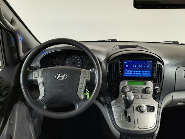 Hyundai Grand Starex I Рестайлинг с пробегом 2016 года, цена 2 299 000 рублей, 248000 км, минивэн, Автокод Объявления