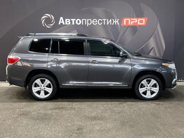 Toyota Highlander II (XU40) Рестайлинг с пробегом 2010 года, цена 1 620 000 рублей, 209500 км, внедорожник, Автокод Объявления