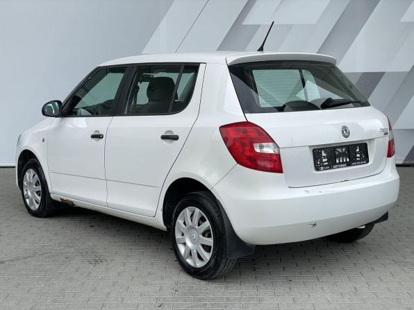 Skoda Fabia II Рестайлинг с пробегом 2011 года, цена 448 000 рублей, 182614 км, хэтчбек, Автокод Объявления