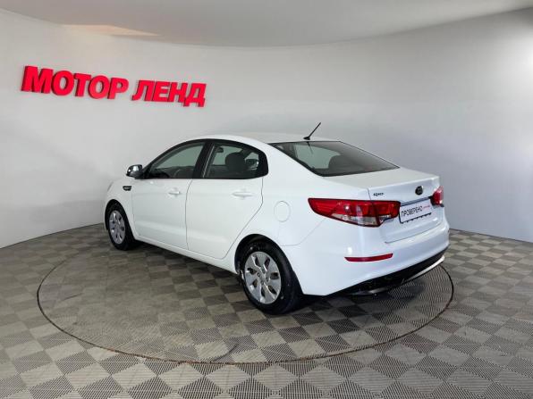 Kia Rio III Рестайлинг с пробегом 2015 года, цена 945 000 рублей, 85957 км, седан, Автокод Объявления