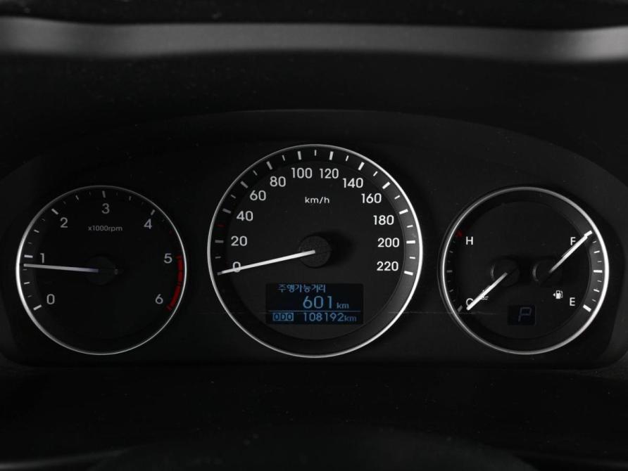 Hyundai Grand Starex I Рестайлинг 2 Ростов-на-Дону  - изображение 20