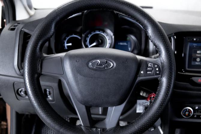 Lada (ВАЗ) XRAY I с пробегом 2017 года, цена 739 000 рублей, 115631 км, хэтчбек, Автокод Объявления