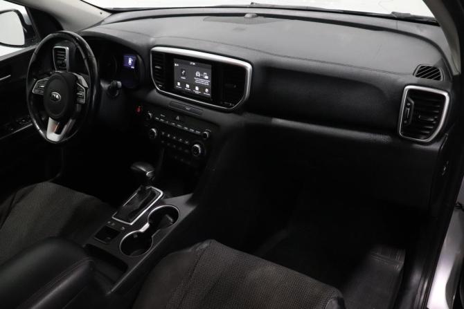 Kia Sportage IV Рестайлинг с пробегом 2019 года, цена 2 307 000 рублей, 61000 км, внедорожник, Автокод Объявления