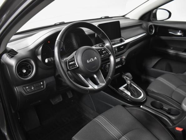 Kia Cerato IV Рестайлинг с пробегом 2022 года, цена 2 149 000 рублей, 74038 км, седан, Автокод Объявления