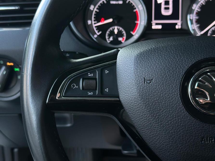 Skoda Octavia III (A7) Рестайлинг Санкт-Петербург  - изображение 14