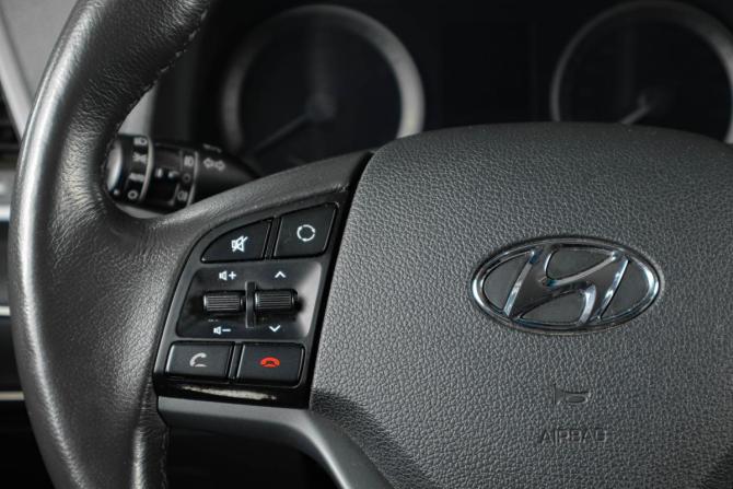 Hyundai Tucson III с пробегом 2015 года, цена 1 899 000 рублей, 116972 км, внедорожник, Автокод Объявления