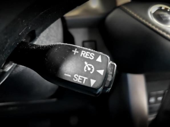 Toyota RAV4 IV (XA40) Рестайлинг с пробегом 2018 года, цена 2 160 000 рублей, 193978 км, внедорожник, Автокод Объявления