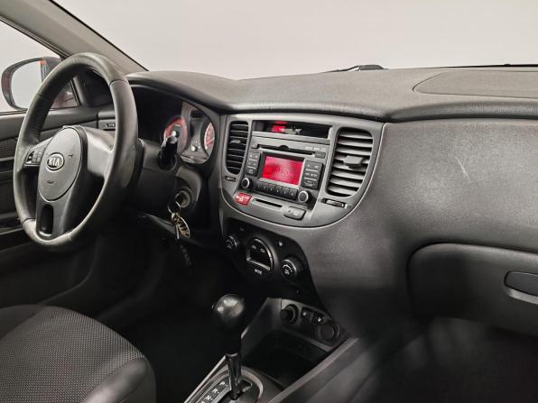 Kia Rio II Рестайлинг с пробегом 2011 года, цена 575 000 рублей, 199740 км, хэтчбек, Автокод Объявления