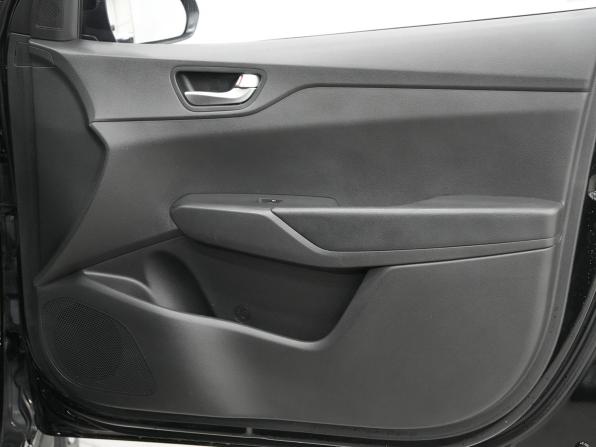 Hyundai Solaris II Рестайлинг с пробегом 2020 года, цена 1 370 000 рублей, 68000 км, седан, Автокод Объявления