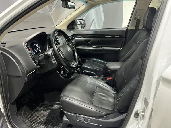 Mitsubishi Outlander III с пробегом 2014 года, цена 1 595 000 рублей, 313000 км, внедорожник, Автокод Объявления