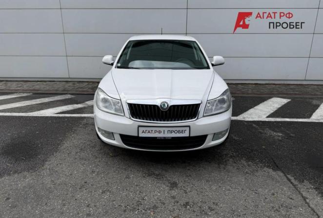 Skoda Octavia II (A5) Рестайлинг с пробегом 2012 года, цена 1 090 000 рублей, 123600 км, лифтбек, Автокод Объявления