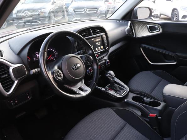 Kia Soul III с пробегом 2021 года, цена 2 090 000 рублей, 136500 км, хэтчбек, Автокод Объявления