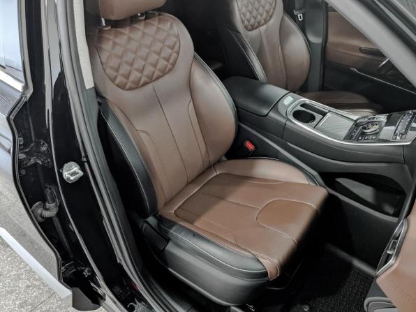 Hyundai Santa Fe IV Рестайлинг с пробегом 2021 года, цена 3 300 000 рублей, 105039 км, внедорожник, Автокод Объявления