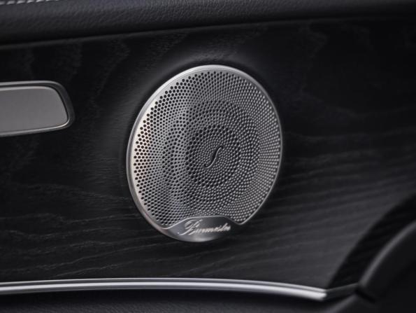 Mercedes-Benz E-Класс V (W213 S213 C238) Рестайлинг с пробегом 2022 года, цена 5 150 000 рублей, 59484 км, седан, Автокод Объявления