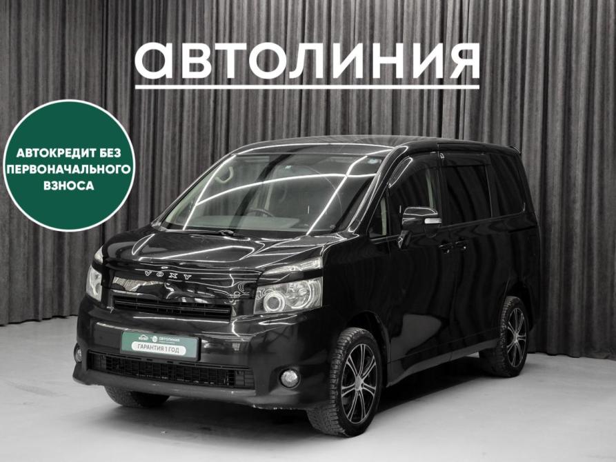 Toyota Voxy II (R70) Красноярск  - изображение 1