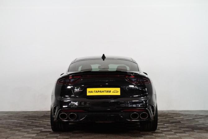 Kia Stinger I Рестайлинг с пробегом 2018 года, цена 3 009 000 рублей, 123110 км, лифтбек, Автокод Объявления