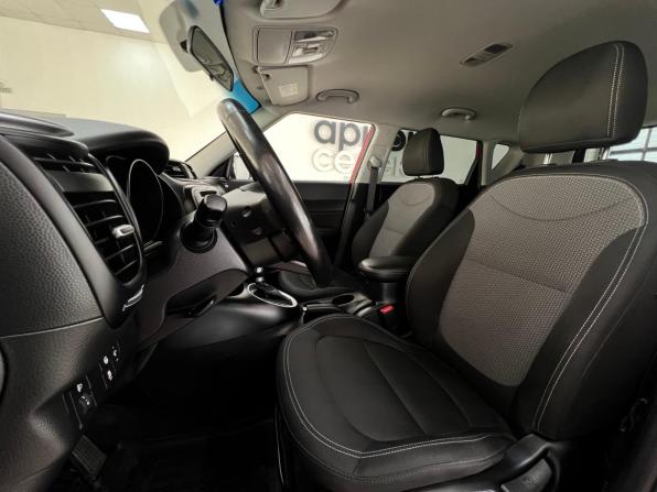 Kia Soul II Рестайлинг с пробегом 2018 года, цена 1 700 000 рублей, 78329 км, хэтчбек, Автокод Объявления