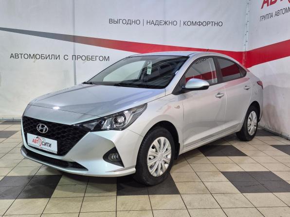 Hyundai Solaris II Рестайлинг с пробегом 2021 года, цена 1 697 000 рублей, 43000 км, седан, Автокод Объявления