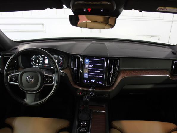 Volvo XC60 II с пробегом 2020 года, цена 3 370 000 рублей, 152742 км, внедорожник, Автокод Объявления
