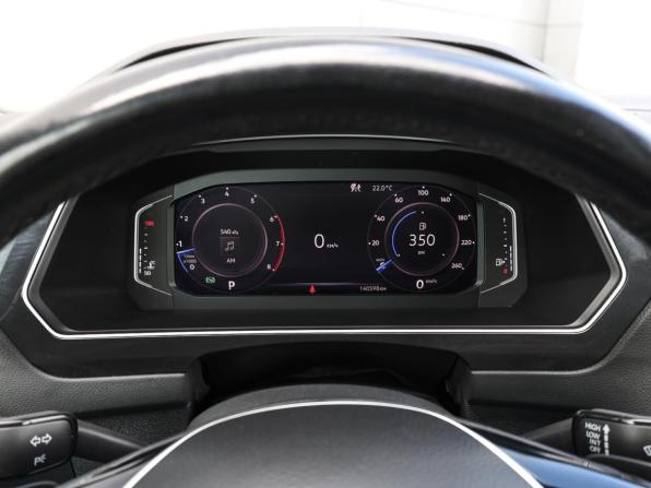 Volkswagen Tiguan II с пробегом 2019 года, цена 2 079 000 рублей, 140545 км, внедорожник, Автокод Объявления