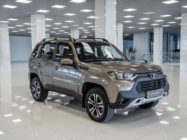 Lada (ВАЗ) Niva Travel I с пробегом 2025 года, цена 1 471 000 рублей, 5890 км, внедорожник, Автокод Объявления