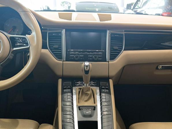 Porsche Macan I с пробегом 2015 года, цена 2 600 000 рублей, 173000 км, внедорожник, Автокод Объявления