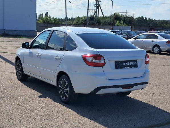 Lada (ВАЗ) Granta I Рестайлинг с пробегом 2023 года, цена 775 000 рублей, 33729 км, лифтбек, Автокод Объявления