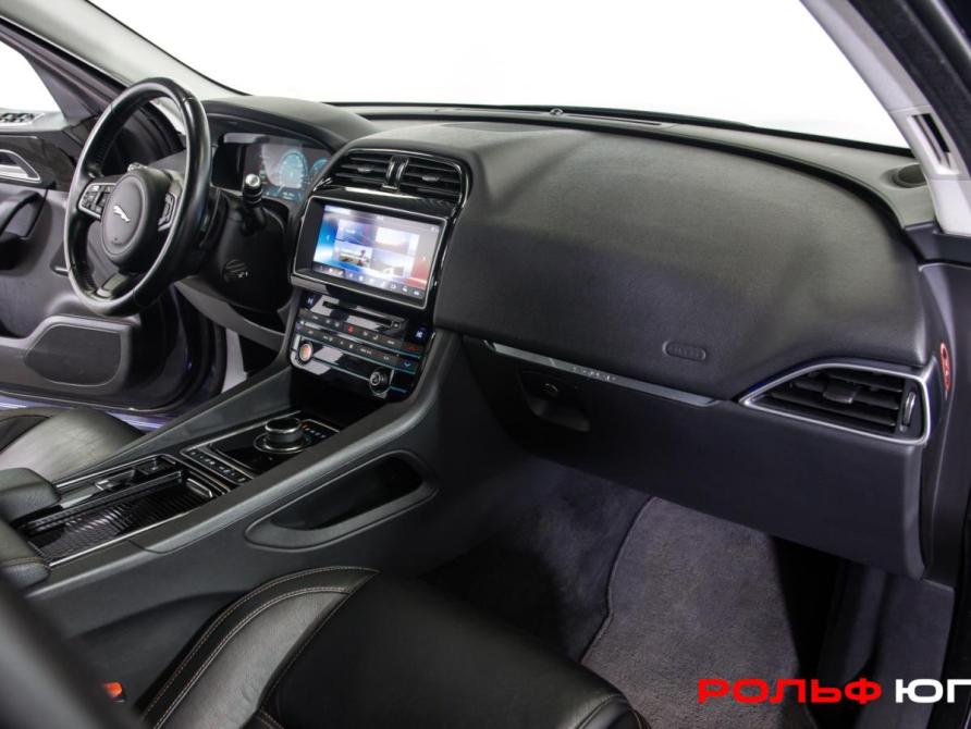 Jaguar F-Pace I Москва  - изображение 7