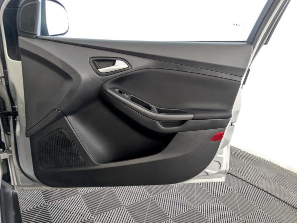 Ford Focus III Рестайлинг с пробегом 2018 года, цена 1 035 000 рублей, 165743 км, универсал, Автокод Объявления