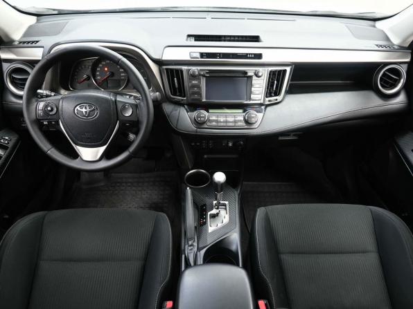 Toyota RAV4 IV (XA40) с пробегом 2013 года, цена 2 049 900 рублей, 68358 км, внедорожник, Автокод Объявления