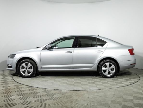Skoda Octavia III (A7) Рестайлинг с пробегом 2019 года, цена 1 699 585 рублей, 117877 км, лифтбек, Автокод Объявления