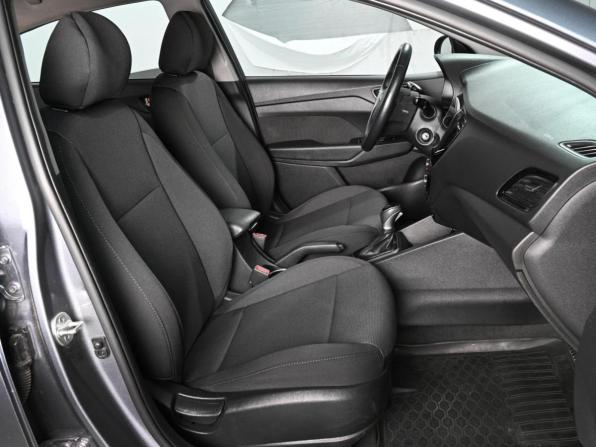 Hyundai Solaris II с пробегом 2019 года, цена 1 579 000 рублей, 124119 км, седан, Автокод Объявления