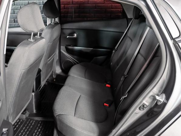 Kia Rio III Рестайлинг с пробегом 2017 года, цена 1 320 000 рублей, 100613 км, седан, Автокод Объявления