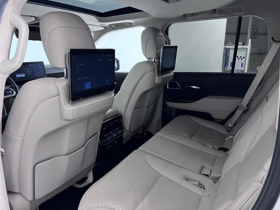 Toyota Land Cruiser 300 Series Ростов-на-Дону  - изображение 30