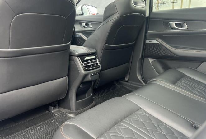Changan UNI-K с пробегом 2023 года, цена 2 730 000 рублей, 78610 км, внедорожник, Автокод Объявления