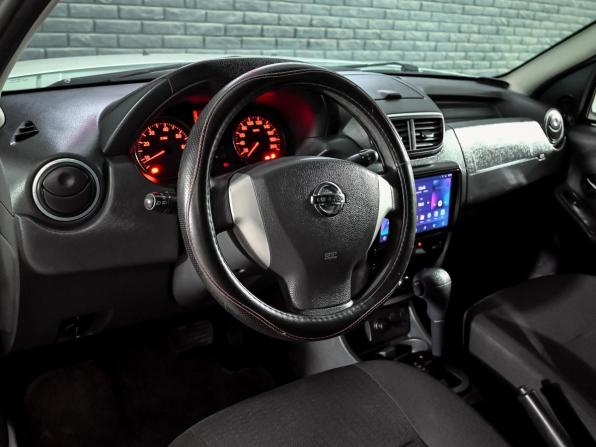 Nissan Terrano III (D10) с пробегом 2015 года, цена 960 000 рублей, 237765 км, внедорожник, Автокод Объявления