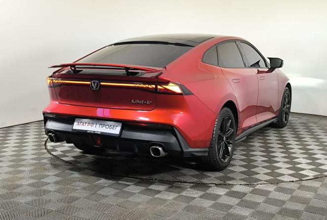Changan UNI-V I с пробегом 2023 года, цена 2 290 000 рублей, 24778 км, лифтбек, Автокод Объявления