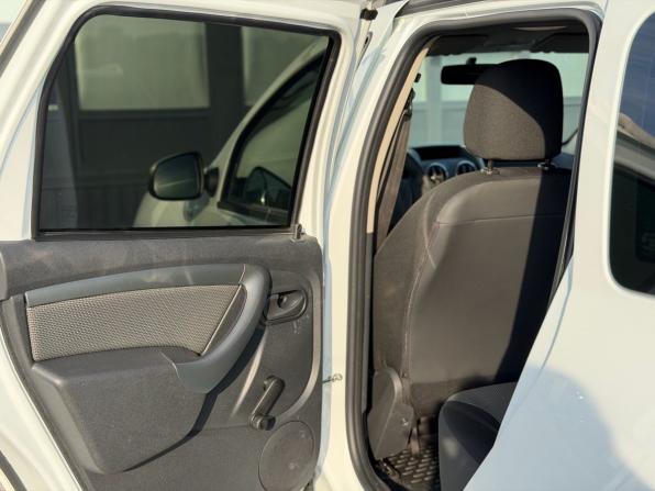 Renault Duster I Рестайлинг с пробегом 2017 года, цена 1 100 000 рублей, 120000 км, внедорожник, Автокод Объявления