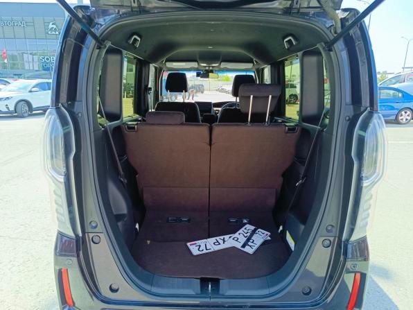 Honda N-BOX II с пробегом 2018 года, цена 999 999 рублей, 148862 км, минивэн, Автокод Объявления