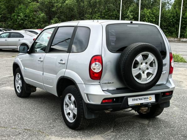 Chevrolet Niva I Рестайлинг с пробегом 2012 года, цена 299 000 рублей, 208582 км, внедорожник, Автокод Объявления