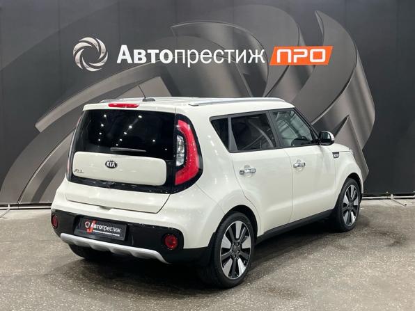 Kia Soul II Рестайлинг с пробегом 2017 года, цена 1 274 000 рублей, 164483 км, хэтчбек, Автокод Объявления